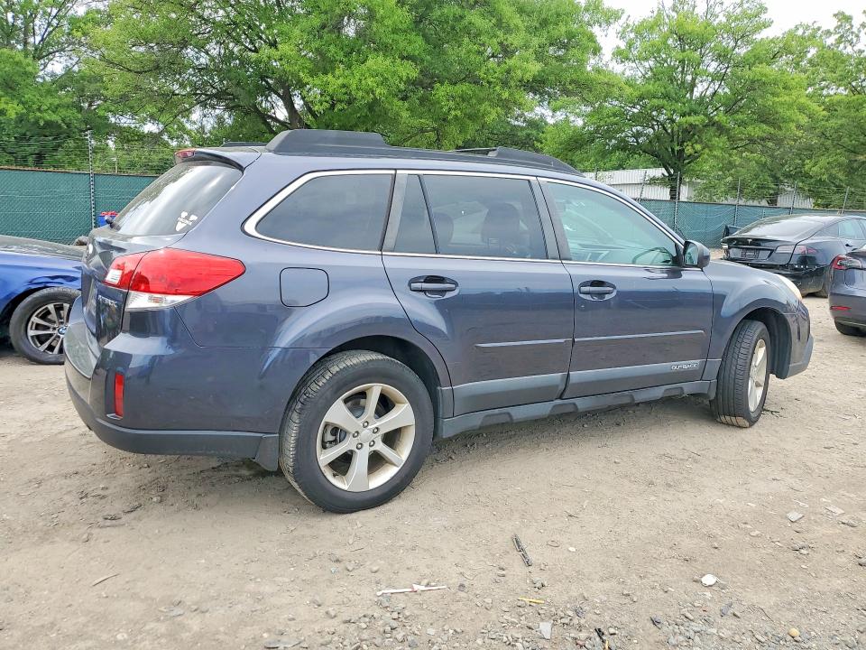 57942566 :رقم المزاد ، 4S4BRBCC5D3255601 vin ، 2013 Subaru Outback مزاد بيع