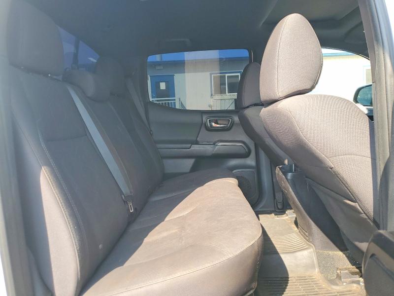 Продаж на аукціоні авто 2016 Toyota Tacoma, vin: 3TMAZ5CN6GM012529, номер лоту: 55630816