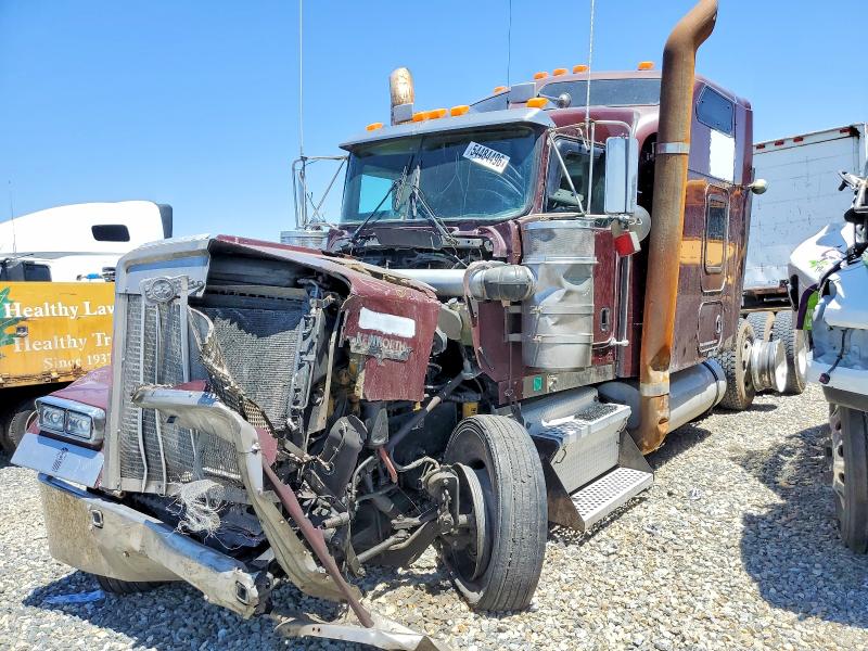 54484496 :رقم المزاد ، 1XKWDB9X24J051384 vin ، 2004 Kenworth W900 مزاد بيع