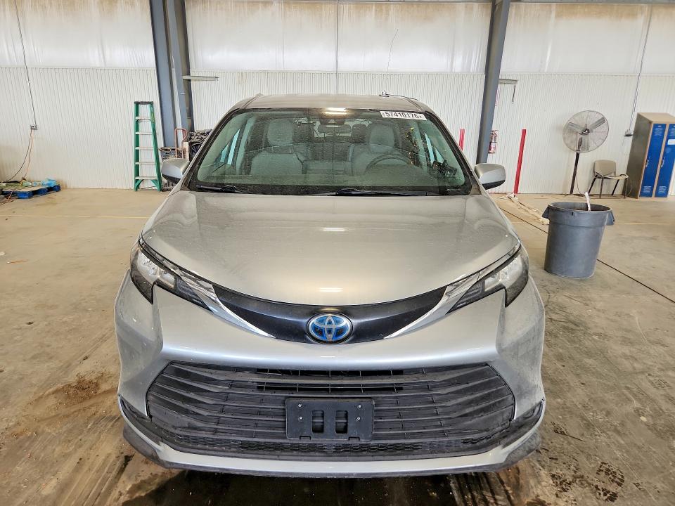 2022 Toyota Sienna მანქანა იყიდება აუქციონზე, vin: 5TDKSKFC3NS062223, აუქციონის ნომერი: 57410176