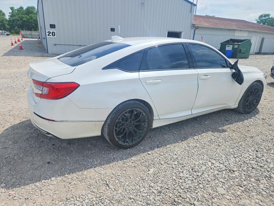 55938746 :رقم المزاد ، 1HGCV3F56JA015554 vin ، 2018 Honda Accord مزاد بيع