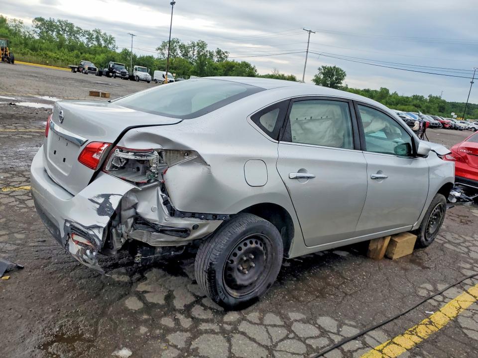 Aukcja sprzedaży 2018 Nissan Sentra, vin: 3N1AB7APXJY252237, numer aukcji: 57679296