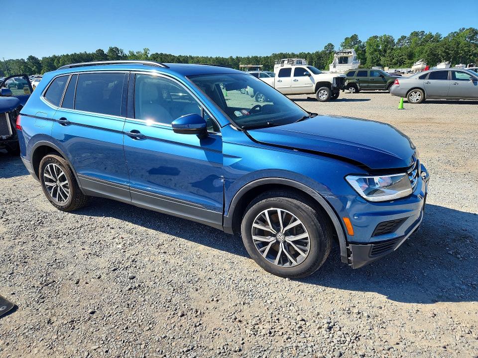 Продажа на аукционе авто 2019 Volkswagen Tiguan, vin: 3VV2B7AX8KM006993, номер лота: 54349776