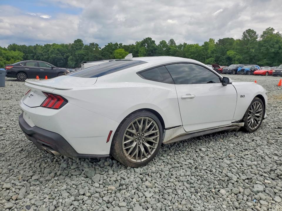 2025 Ford Mustang მანქანა იყიდება აუქციონზე, vin: 1FA6P8CF7S5409614, აუქციონის ნომერი: 85635635
