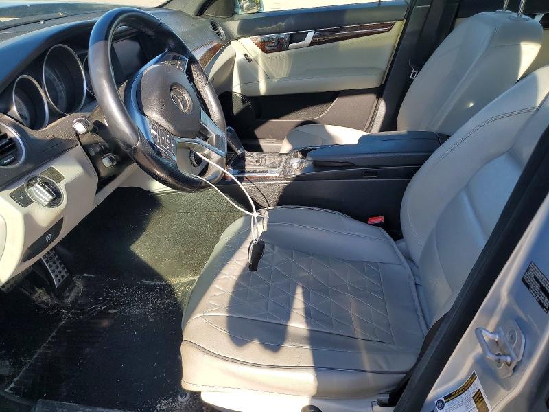 57052166 :رقم المزاد ، WDDGF8AB2EA889368 vin ، 2014 Mercedes-benz C مزاد بيع