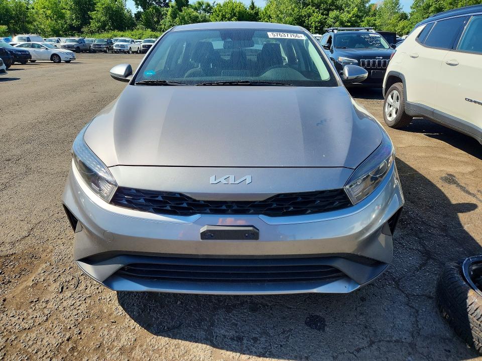 2023 Kia Forte მანქანა იყიდება აუქციონზე, vin: 3KPF24AD4PE531166, აუქციონის ნომერი: 57637766