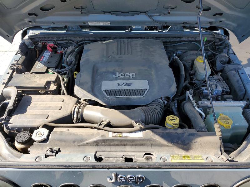 56582676 :رقم المزاد ، 1C4BJWDG3EL261046 vin ، 2014 Jeep Wrangler Unlimited مزاد بيع