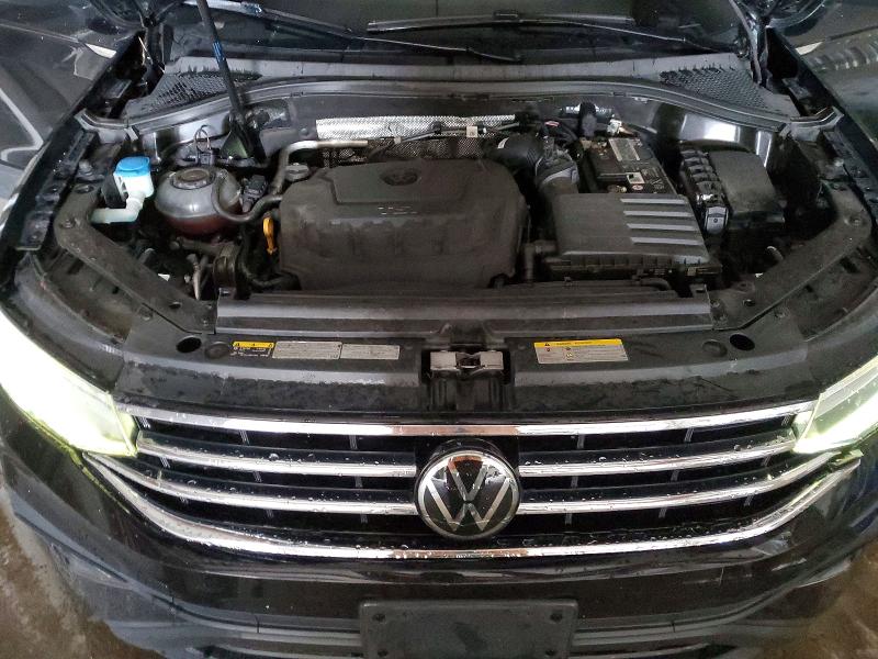 58027356 :رقم المزاد ، 3VV0B7AX6NM046095 vin ، 2022 Volkswagen Tiguan مزاد بيع