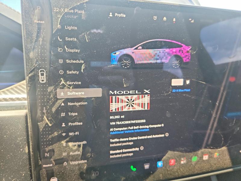 54498356 :رقم المزاد ، 7SAXCBE67NF332253 vin ، 2022 Tesla Model X مزاد بيع