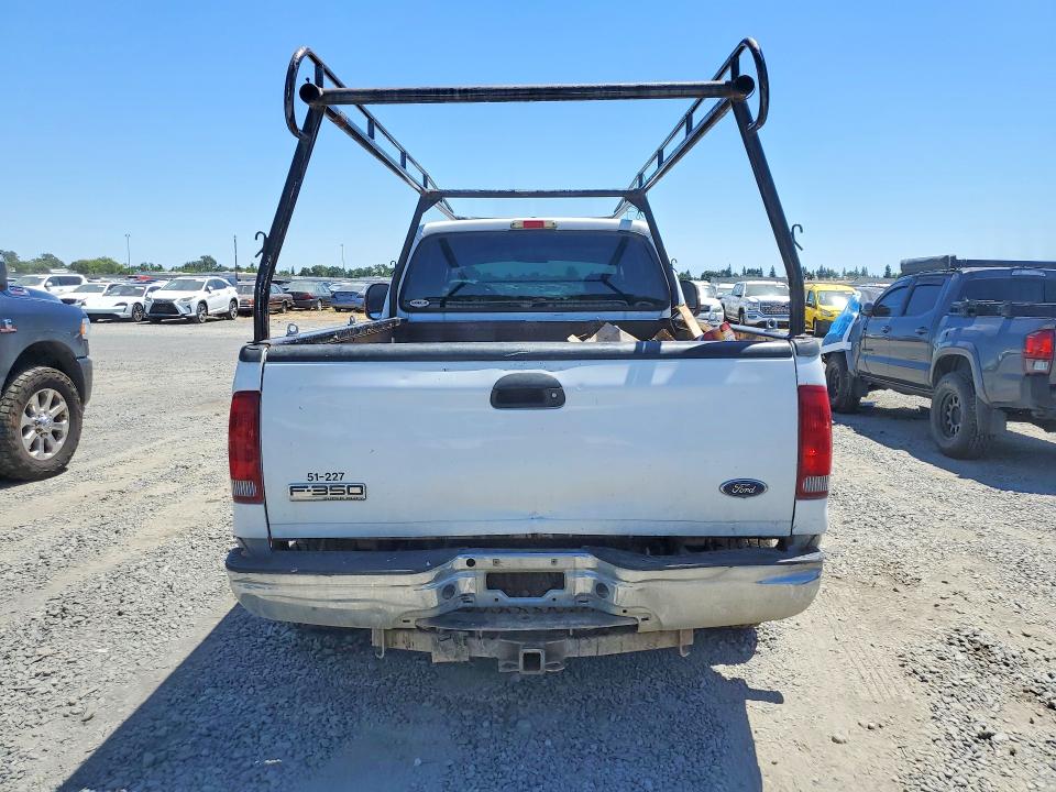 57030666 :رقم المزاد ، 1FTSX21PX5EB73109 vin ، 2005 Ford F250 مزاد بيع