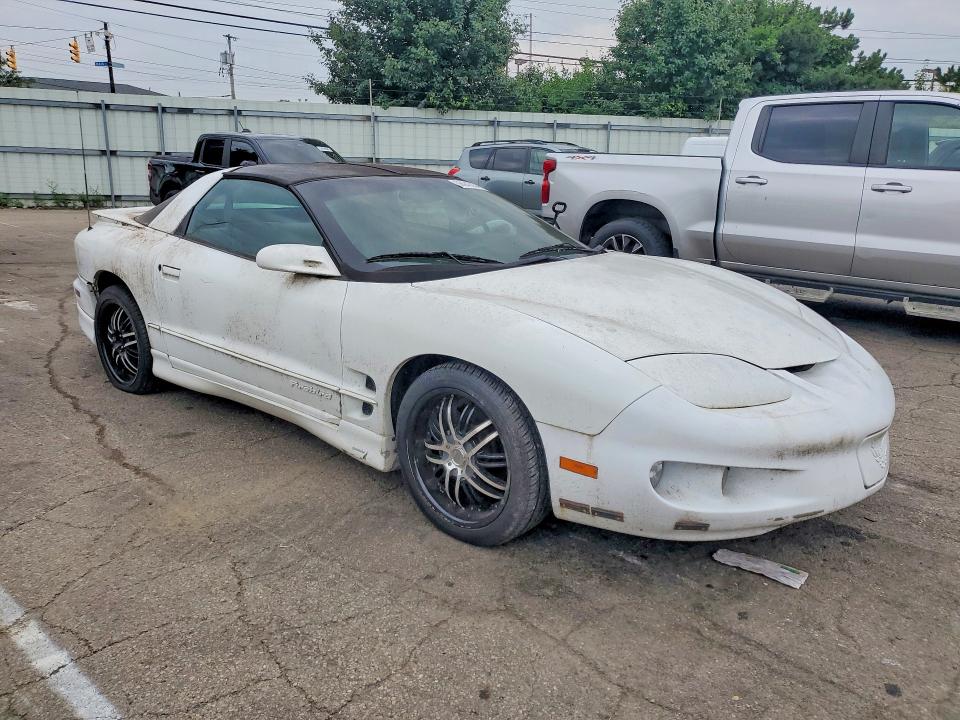 2001 Pontiac Firebird მანქანა იყიდება აუქციონზე, vin: 2G2FS22K412100959, აუქციონის ნომერი: 58943936