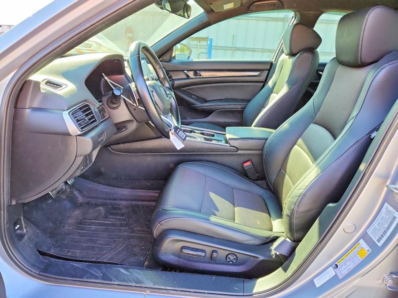 Auction sale of the 2020 Honda Accord, vin: 1HGCV1F39LA125844, lot number: 55948236