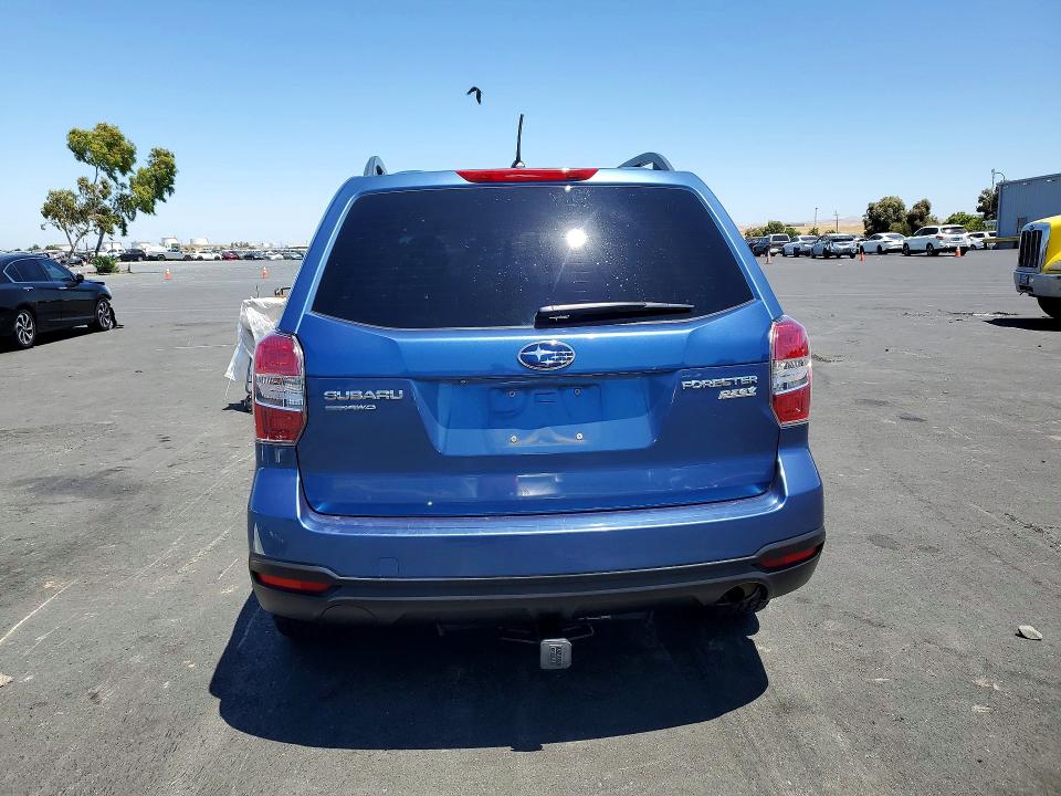 58468126 :رقم المزاد ، JF2SJADCXFH832439 vin ، 2015 Subaru Forester مزاد بيع