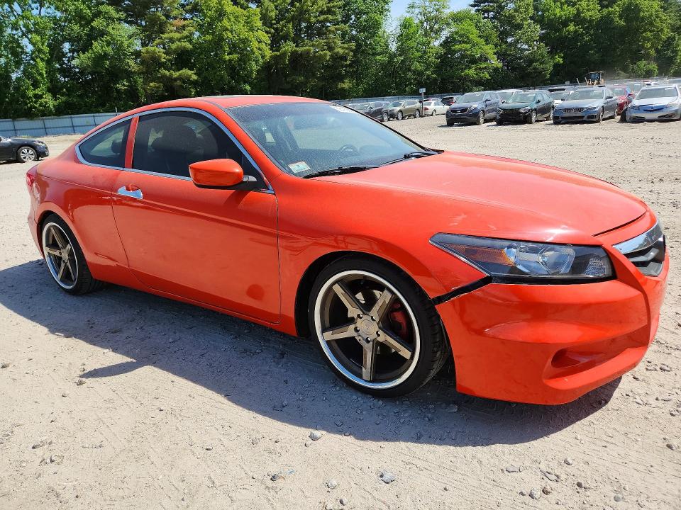 56470236 :رقم المزاد ، 1HGCS2A89BA005879 vin ، 2011 Honda Accord مزاد بيع
