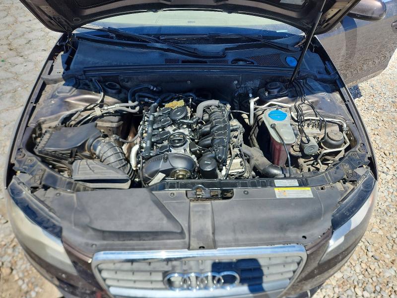 56051166 :رقم المزاد ، WAUEFAFL8BN054502 vin ، 2011 Audi A4 مزاد بيع