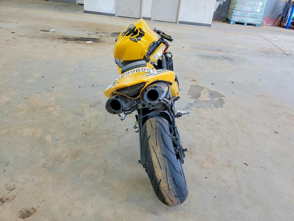 56966856 :رقم المزاد ، JYARN15E86A001740 vin ، 2006 Yamaha Yzfr1 مزاد بيع