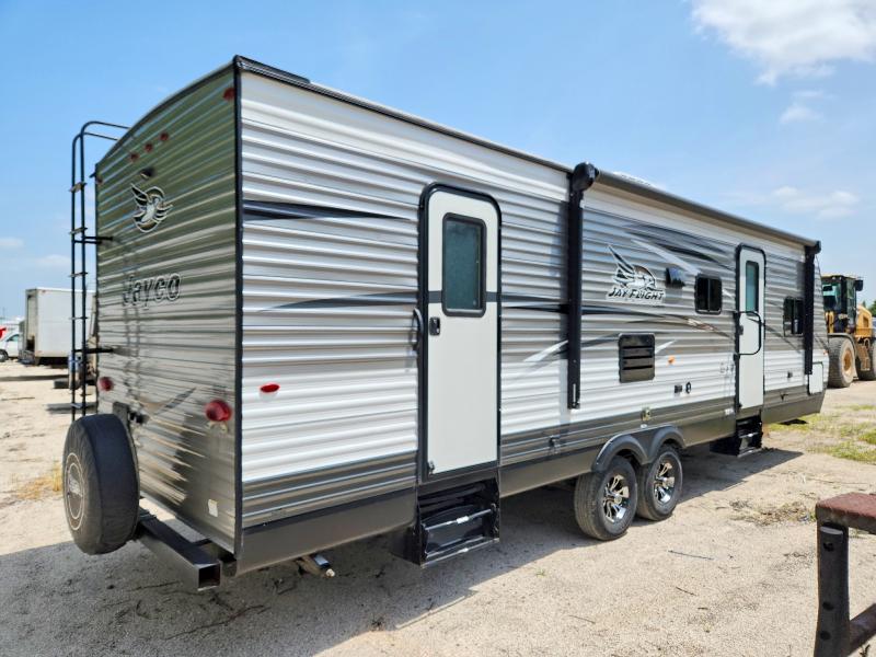 Продаж на аукціоні авто 2018 Jayco Jay Flight, vin: 1UJBJ0BR4J1TC0625, номер лоту: 58987376