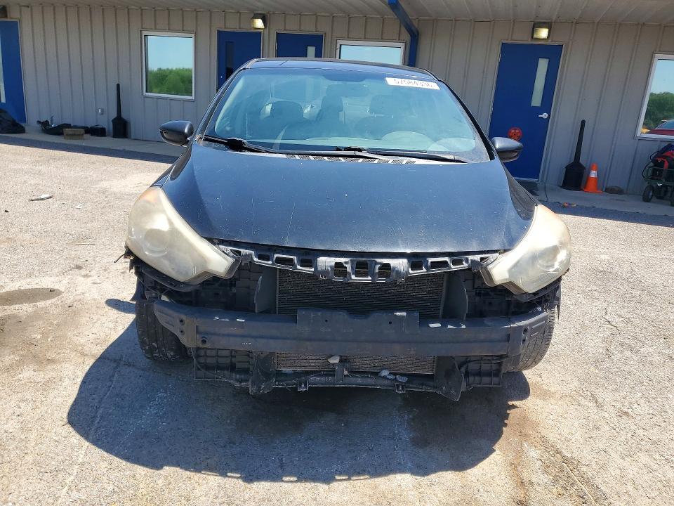 2014 Kia Forte მანქანა იყიდება აუქციონზე, vin: KNAFK4A66E5156792, აუქციონის ნომერი: 57584336