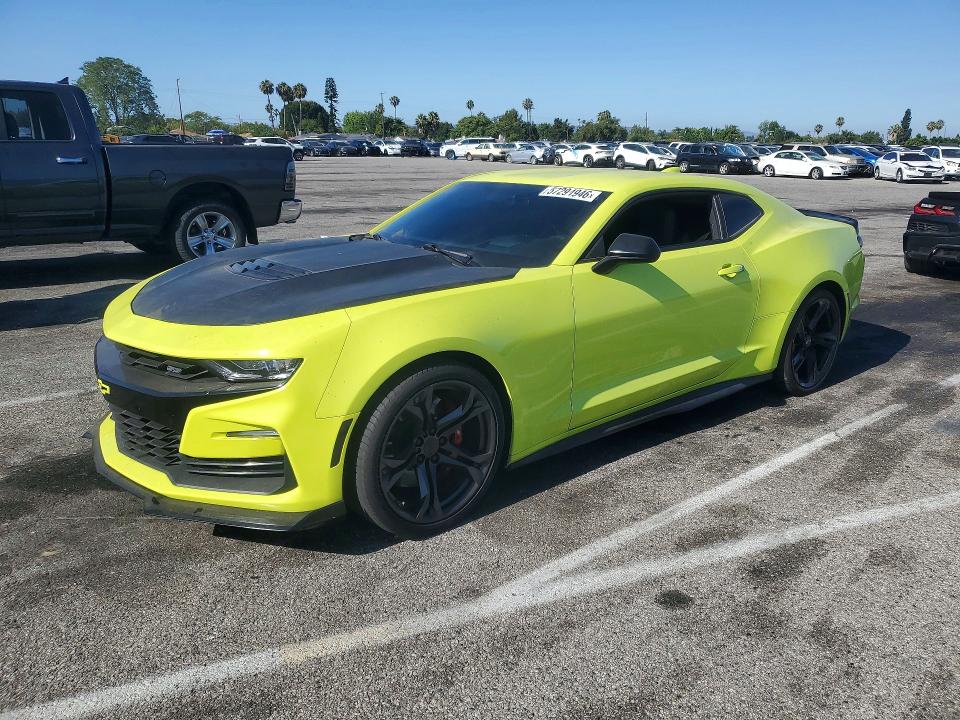 Продажа на аукционе авто 2019 Chevrolet Camaro, vin: 1G1FE1R70K0147643, номер лота: 57294946