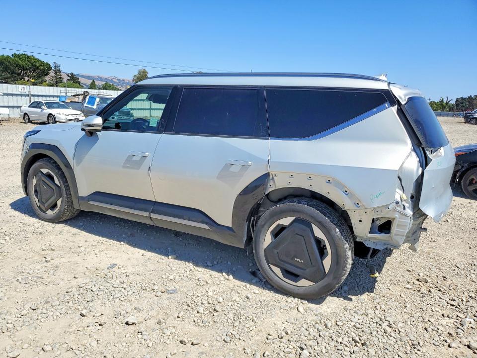Продажа на аукционе авто 2024 Kia Ev9, vin: KNDADFS54R6027345, номер лота: 55757286