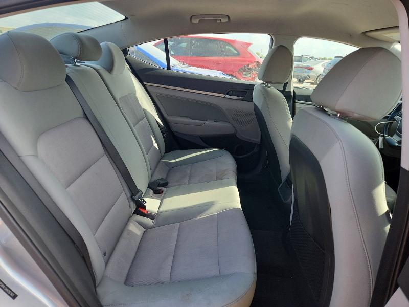 2017 Hyundai Elantra მანქანა იყიდება აუქციონზე, vin: 5NPD84LF0HH082568, აუქციონის ნომერი: 58384196