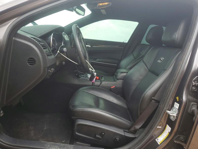 56043186 :رقم المزاد ، 2C3CCABT7MH673522 vin ، 2021 Chrysler 300 مزاد بيع