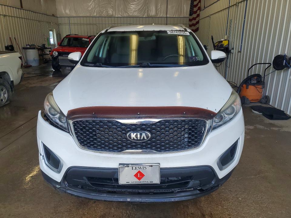58743256 :رقم المزاد ، 5XYPGDA30HG231299 vin ، 2017 Kia Sorento مزاد بيع
