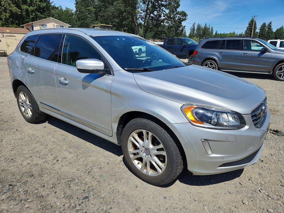 53249716 :رقم المزاد ، YV4612RM1G2864849 vin ، 2016 Volvo Xc60 مزاد بيع