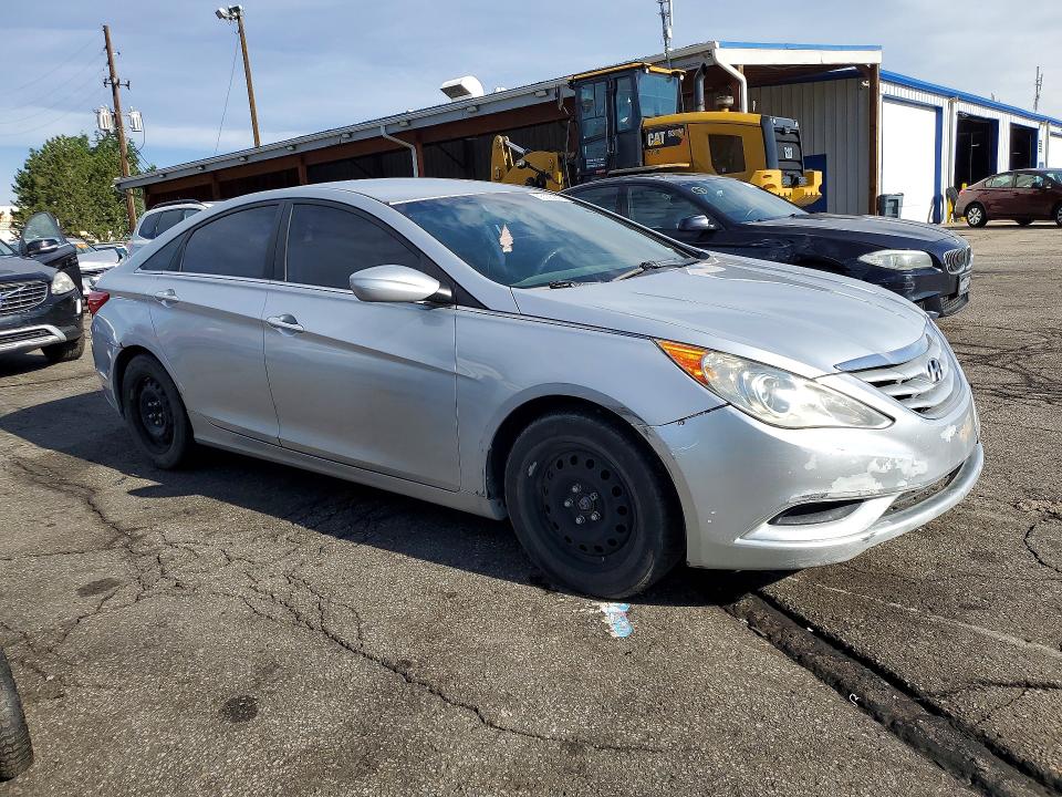 55126206 :رقم المزاد ، 5NPEB4AC5BH155391 vin ، 2011 Hyundai Sonata مزاد بيع