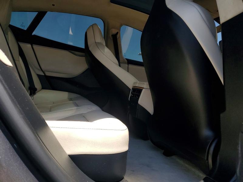 Продажа на аукционе авто 2018 Tesla Model S, vin: 5YJSA1E26JF296411, номер лота: 55539626