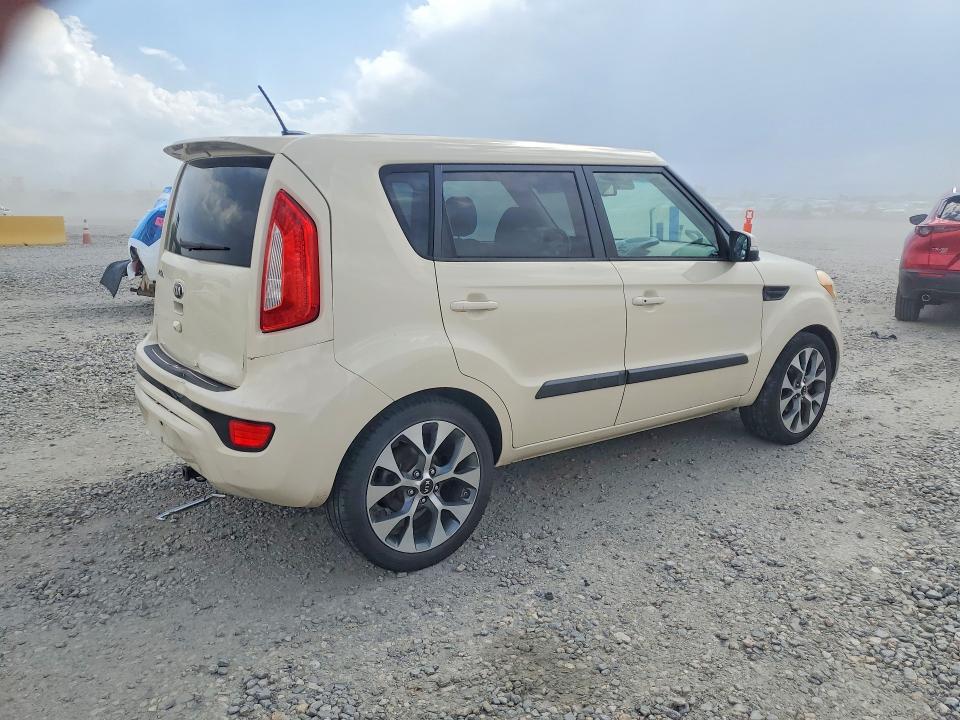 58541796 :رقم المزاد ، KNDJT2A64D7547134 vin ، 2013 Kia Soul مزاد بيع