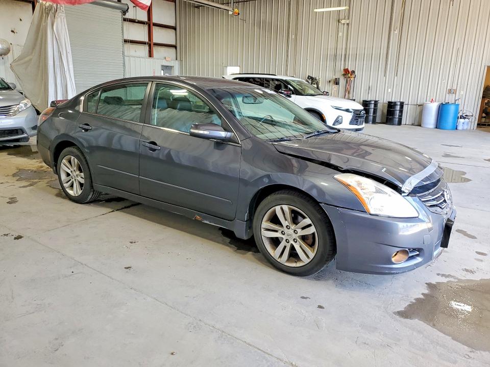 57781786 :رقم المزاد ، 1N4BL2AP9BN457120 vin ، 2011 Nissan Altima مزاد بيع