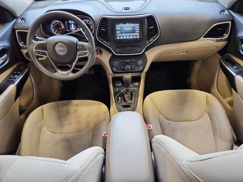 56093446 :رقم المزاد ، 1C4PJMCB9KD424255 vin ، 2019 Jeep Cherokee مزاد بيع