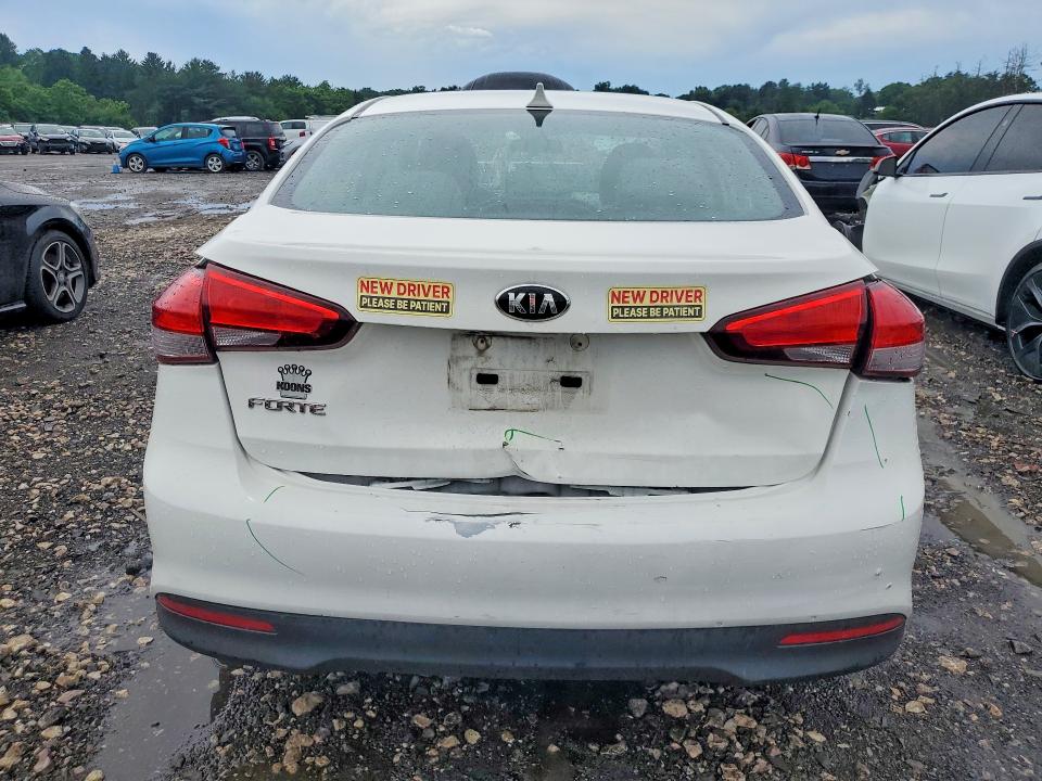 Aukcja sprzedaży 2018 Kia Forte, vin: 3KPFK4A77JE165205, numer aukcji: 57898446