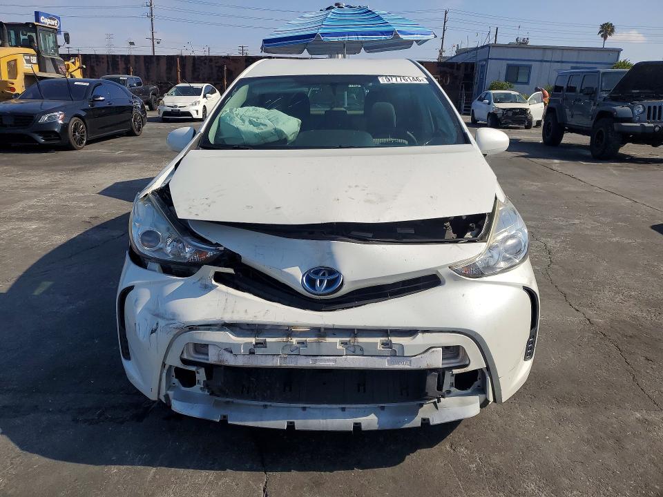 57776146 :رقم المزاد ، JTDZN3EU8GJ053880 vin ، 2016 Toyota Prius V مزاد بيع