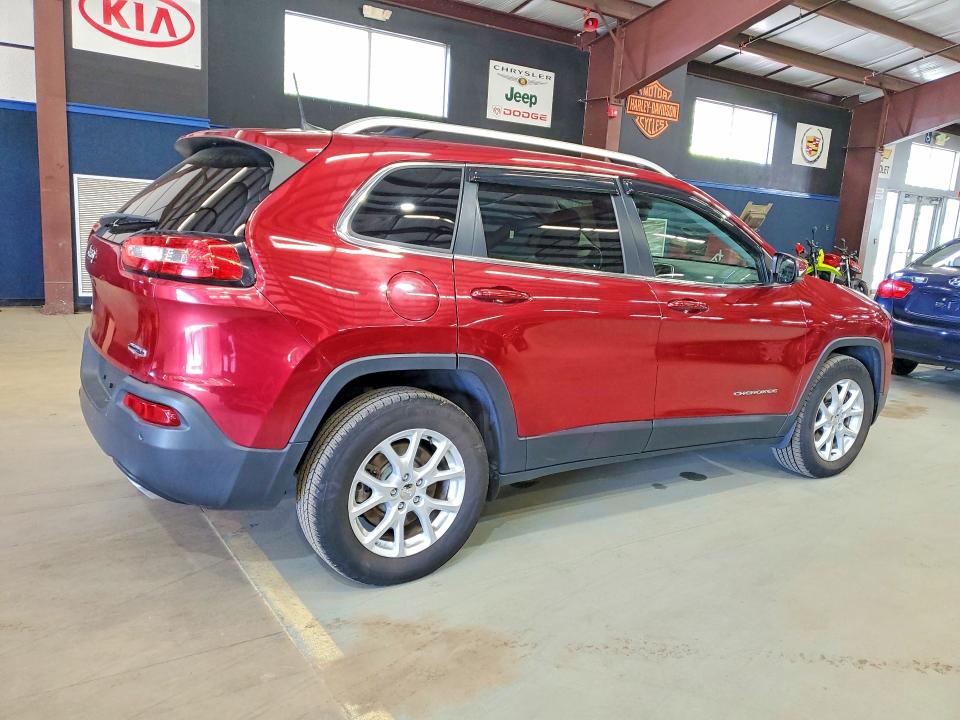 2017 Jeep Cherokee მანქანა იყიდება აუქციონზე, vin: 1C4PJMCS1HW622888, აუქციონის ნომერი: 55965996