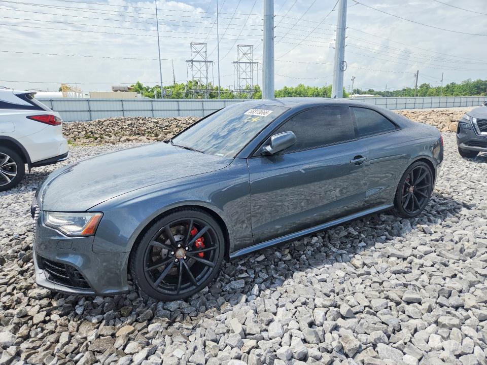 Продаж на аукціоні авто 2015 Audi Rs5, vin: WUAC6AFR1FA901083, номер лоту: 58313666