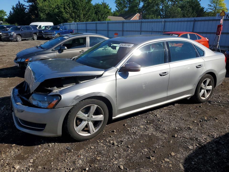 58430396 :رقم المزاد ، 1VWBT7A39EC055051 vin ، 2014 Volkswagen Passat مزاد بيع