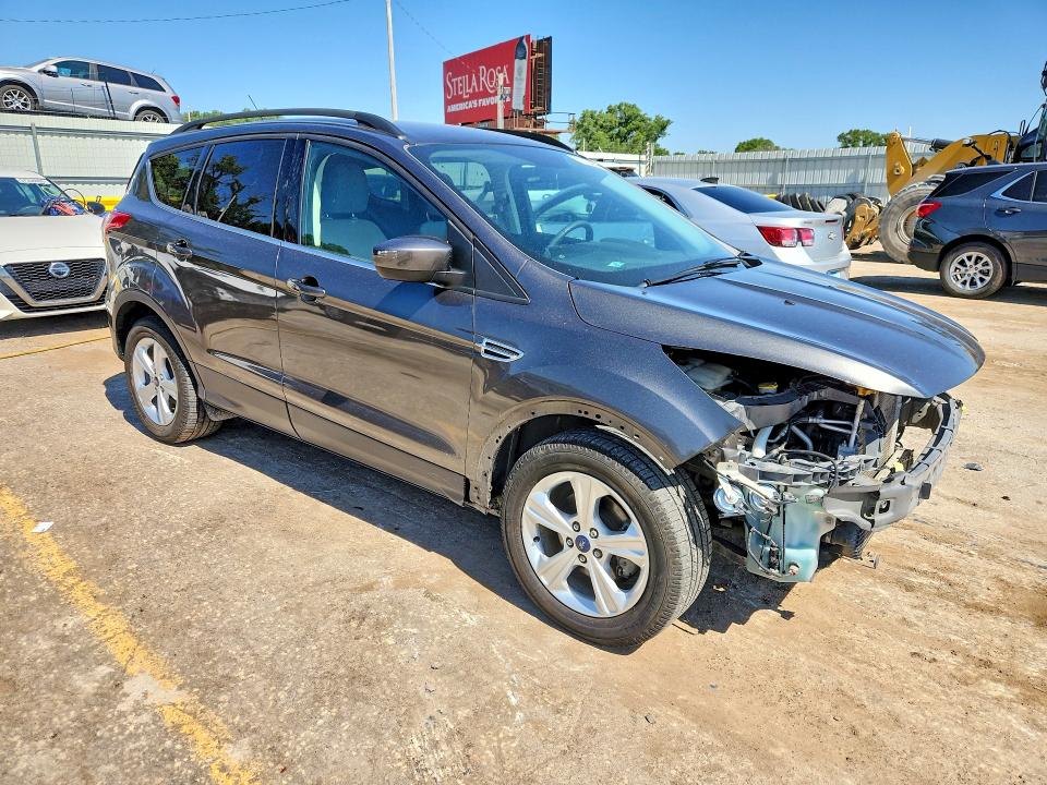 Продажа на аукционе авто 2016 Ford Escape, vin: 1FMCU0GXXGUA52951, номер лота: 57508486