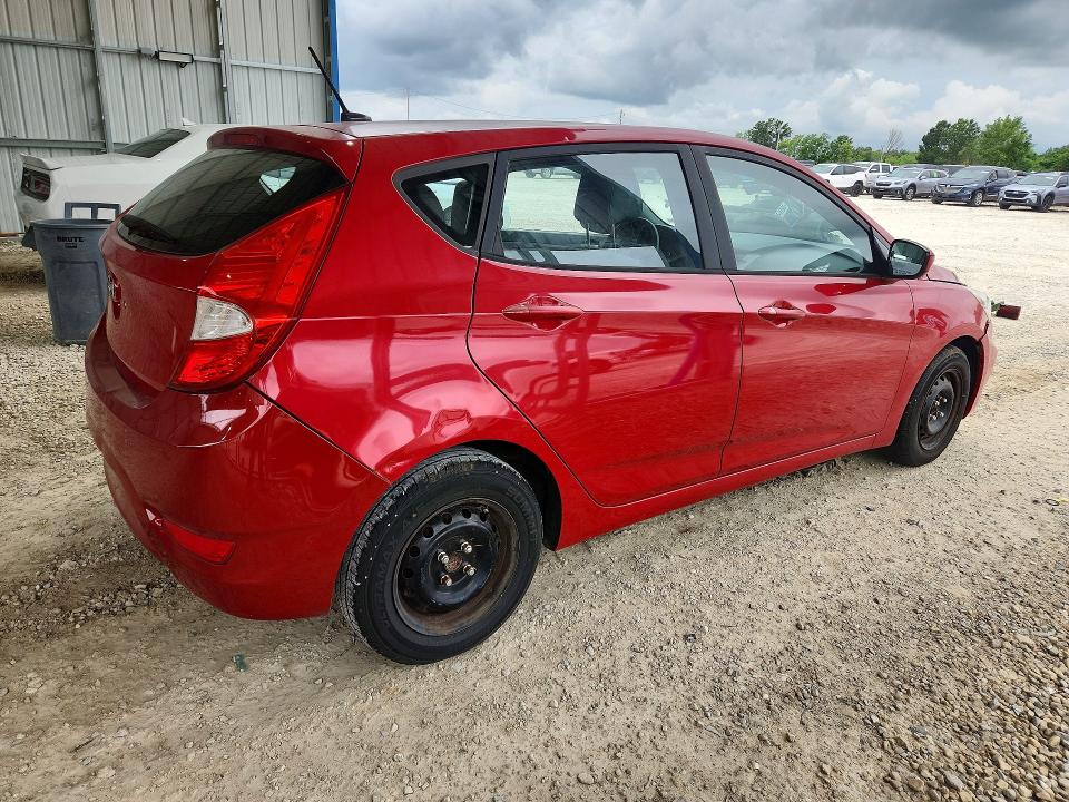 2016 Hyundai Accent მანქანა იყიდება აუქციონზე, vin: KMHCT5AE8GU262925, აუქციონის ნომერი: 58844586