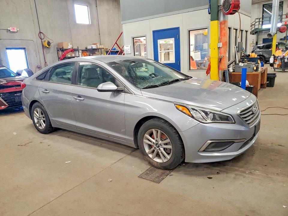 56092436 :رقم المزاد ، 5NPE24AFXHH443099 vin ، 2017 Hyundai Sonata مزاد بيع
