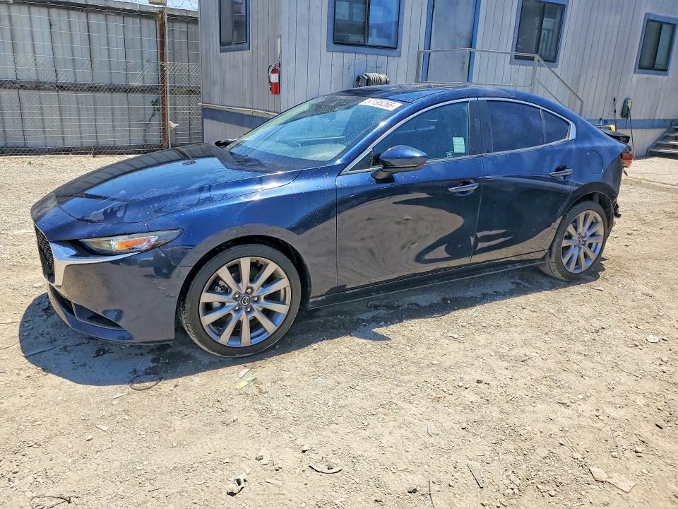 Продаж на аукціоні авто 2021 Mazda 3, vin: JM1BPBCL4M1345795, номер лоту: 57195266
