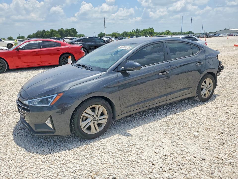 2020 Hyundai Elantra მანქანა იყიდება აუქციონზე, vin: 5NPD84LF0LH549352, აუქციონის ნომერი: 55806516