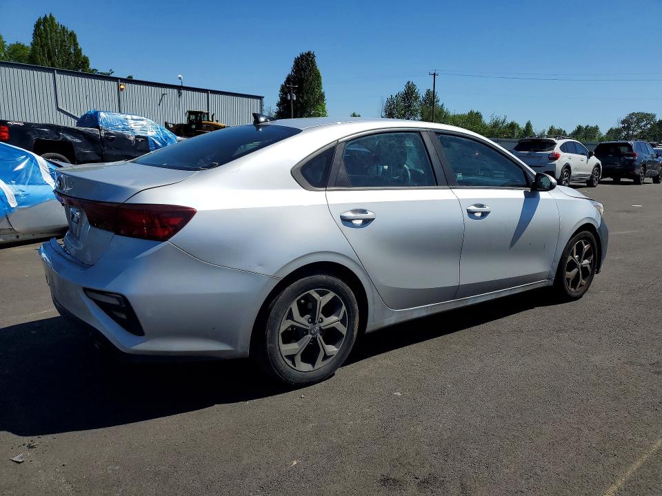 2019 Kia Forte მანქანა იყიდება აუქციონზე, vin: 3KPF24AD3KE093927, აუქციონის ნომერი: 55749186