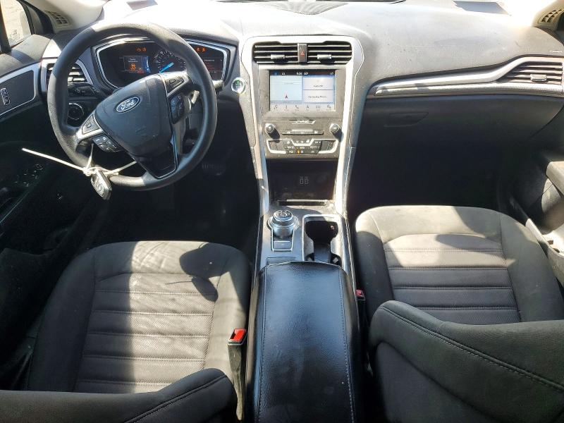 57075076 :رقم المزاد ، 3FA6P0LUXKR208982 vin ، 2019 Ford Fusion مزاد بيع