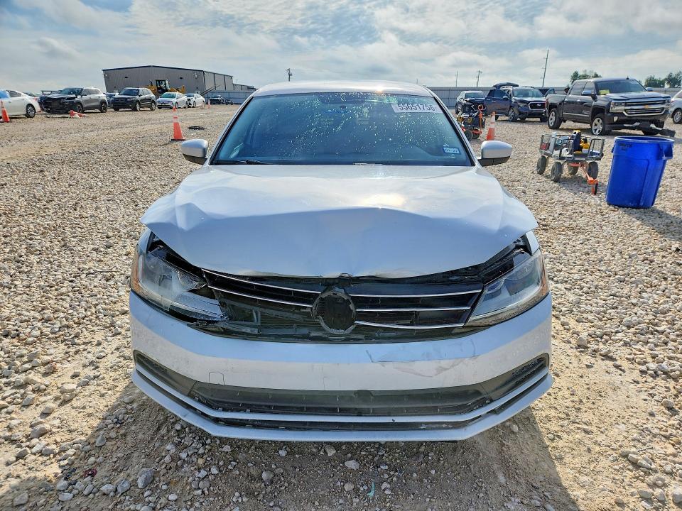 Aukcja sprzedaży 2017 Volkswagen Jetta, vin: 3VW2B7AJXHM268983, numer aukcji: 55651756