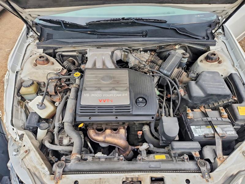 58365576 :رقم المزاد ، 4T1BF28B92U261000 vin ، 2002 Toyota Avalon مزاد بيع