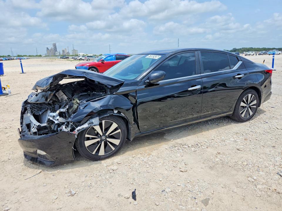 57692436 :رقم المزاد ، 1N4BL4DV0NN321632 vin ، 2022 Nissan Altima مزاد بيع
