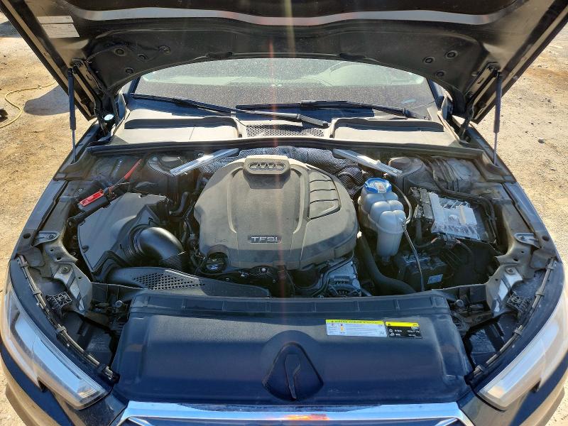 Продажа на аукционе авто 2017 Audi A4, vin: WAUENAF45HN004614, номер лота: 55950076