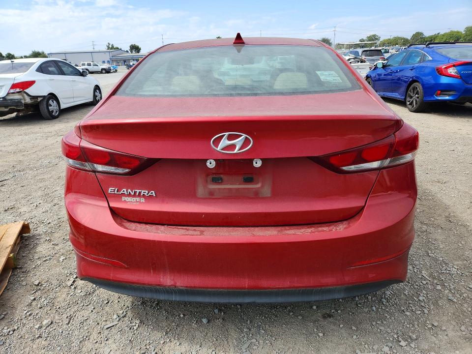 58322526 :رقم المزاد ، 5NPD84LFXHH016223 vin ، 2017 Hyundai Elantra مزاد بيع